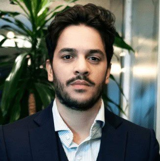 Especialista em aceleração de vendas e desenvolvimento de negócios, focado em estratégias de crescimento comercial para impulsionar sua equipe e resultados empresariais.